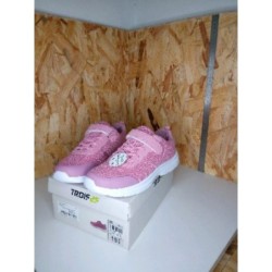 Basket rose taille 35