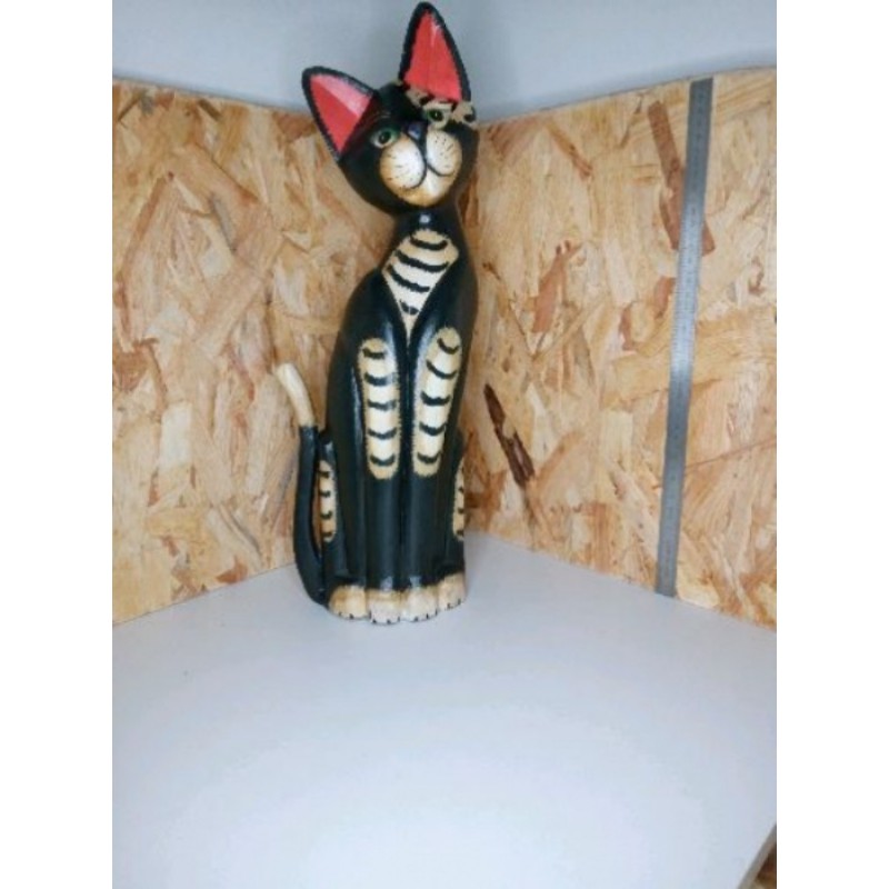 Chat en bois