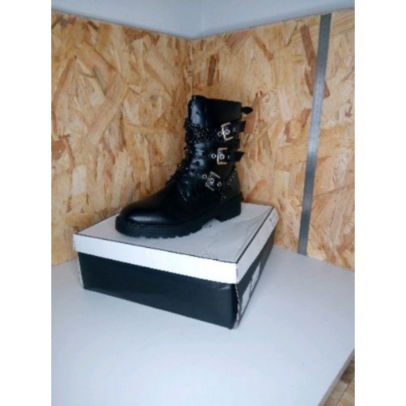 Bottines noires T37