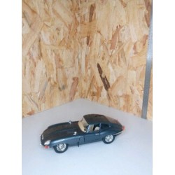 Jaguar 1961 burago 1/18 eme
