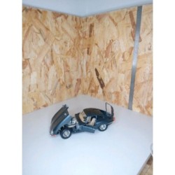 Jaguar 1961 burago 1/18 eme