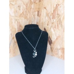 Collier chat noir et blanc 
