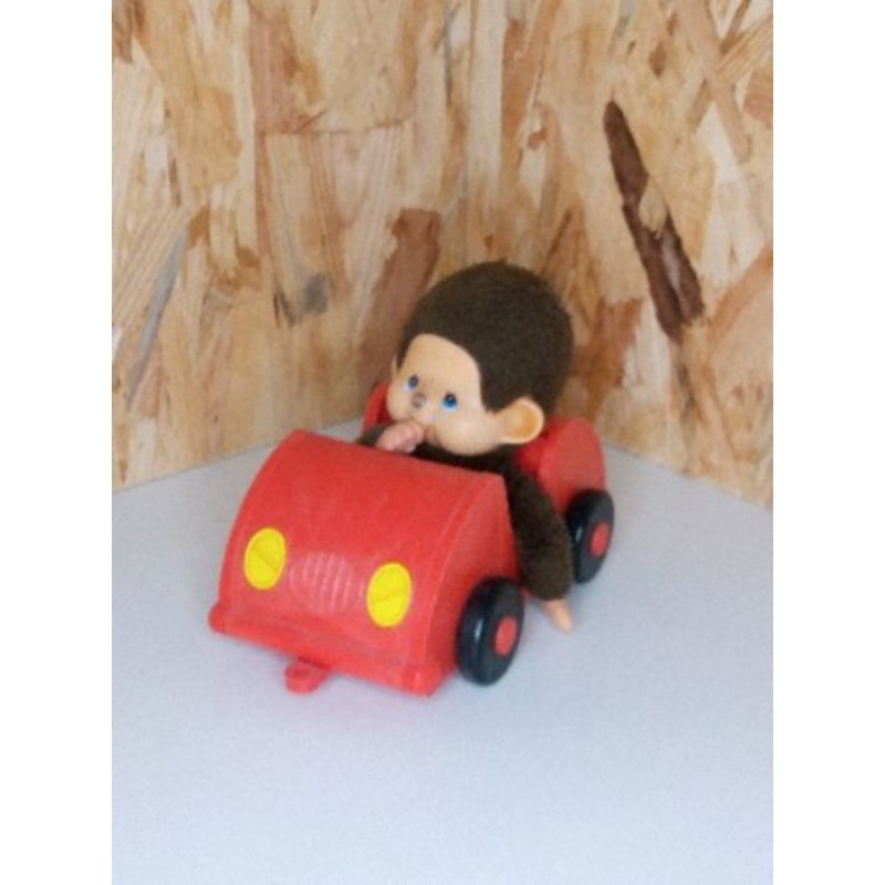 Kiki et sa voiture 