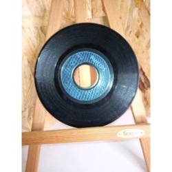 Vinyle Johnny Hallyday "on me cherche"