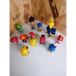 Lot de 12 figurine pat patrouille 