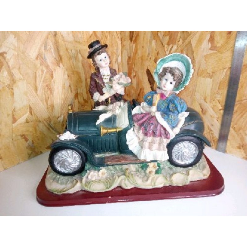 Biscuit couple en voiture