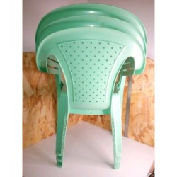 Lot de 3 chaises plastiques enfants 