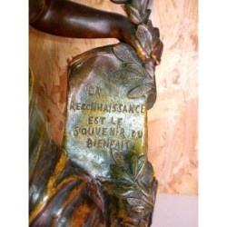 Statue La reconnaissance