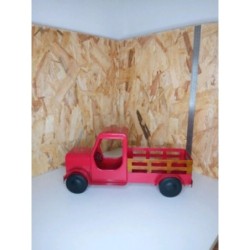 Camion rouge métal